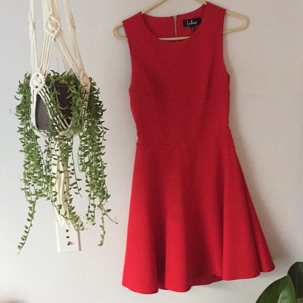 SCARLET RED FORMAL DANCE DRESS!!:)))